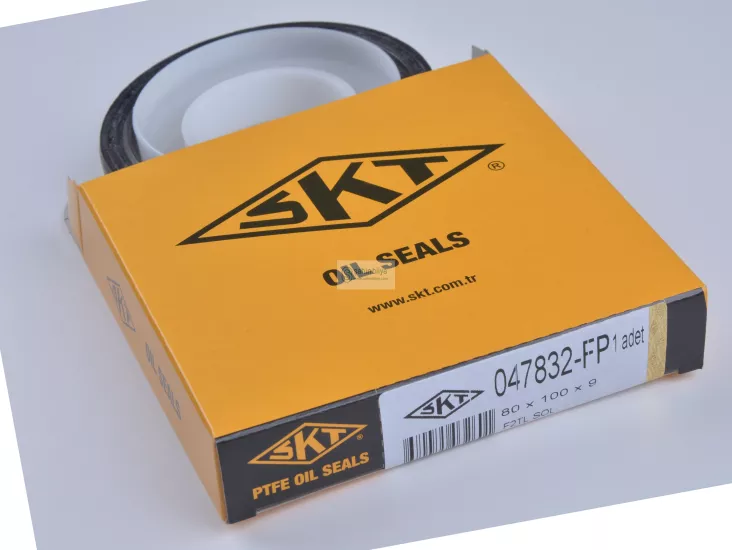 SKT 041354-V 33*42*6 FKM/L13TL EKSANTRİK MİL KEÇE