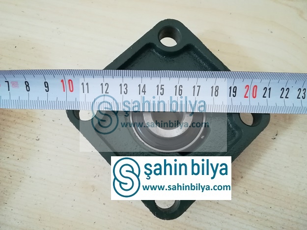 SHN  UCF 203 İç Ölçü 17mm Yataklı Rulman Kare Tip